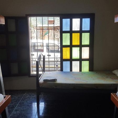 Hospedaje Dannita B&B Jipijapa Esterno foto